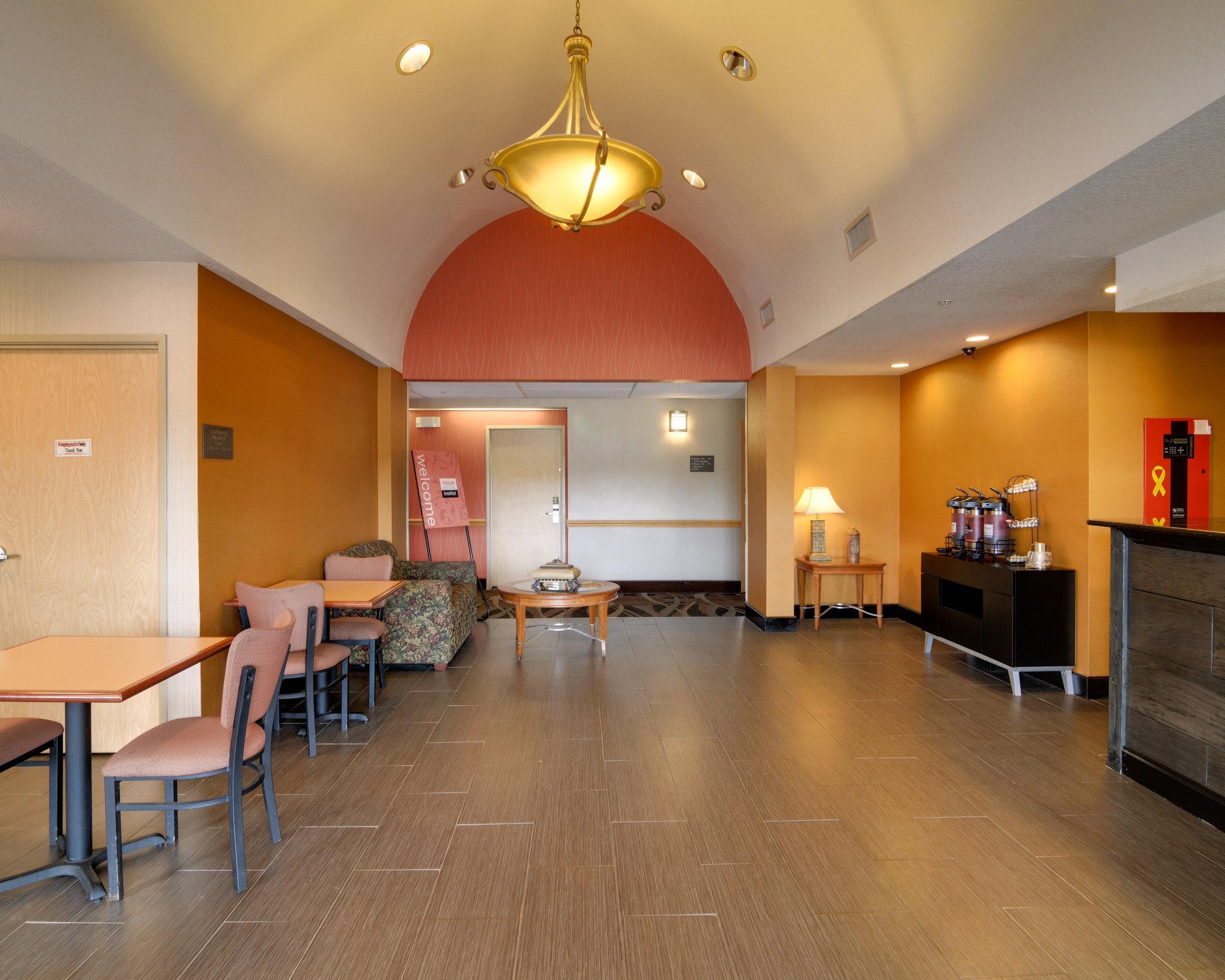 Quality Inn & Suites Malvern Eksteriør billede